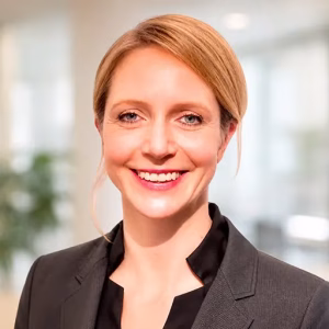 Dr Karen Czeloth