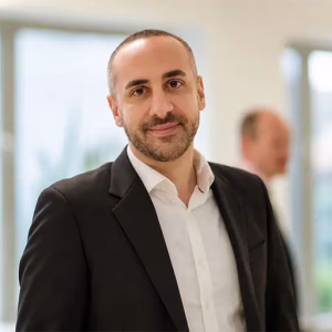 Dr Nick Zygouris